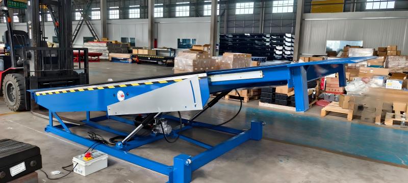 Master Well Telescopic-lip Dock Leveler