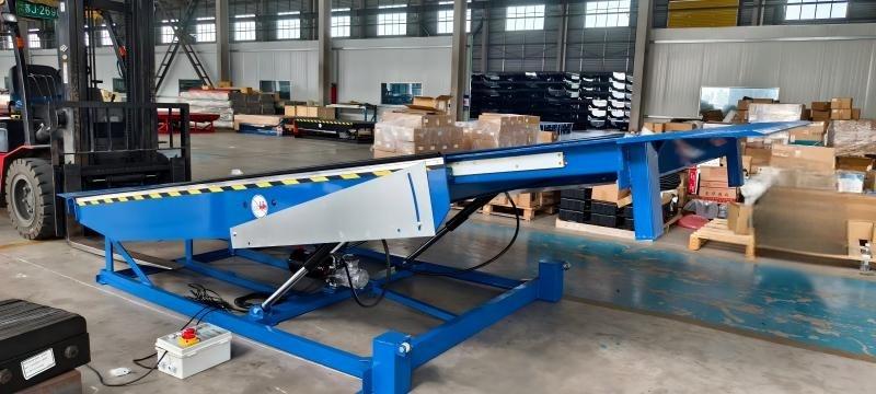 Master Well Hydraulic Dock Leveler